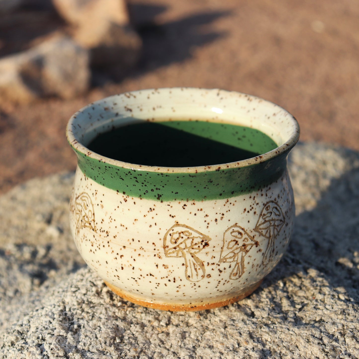 Mushrooms Vessel